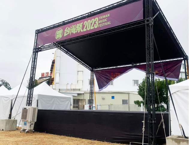舞台003